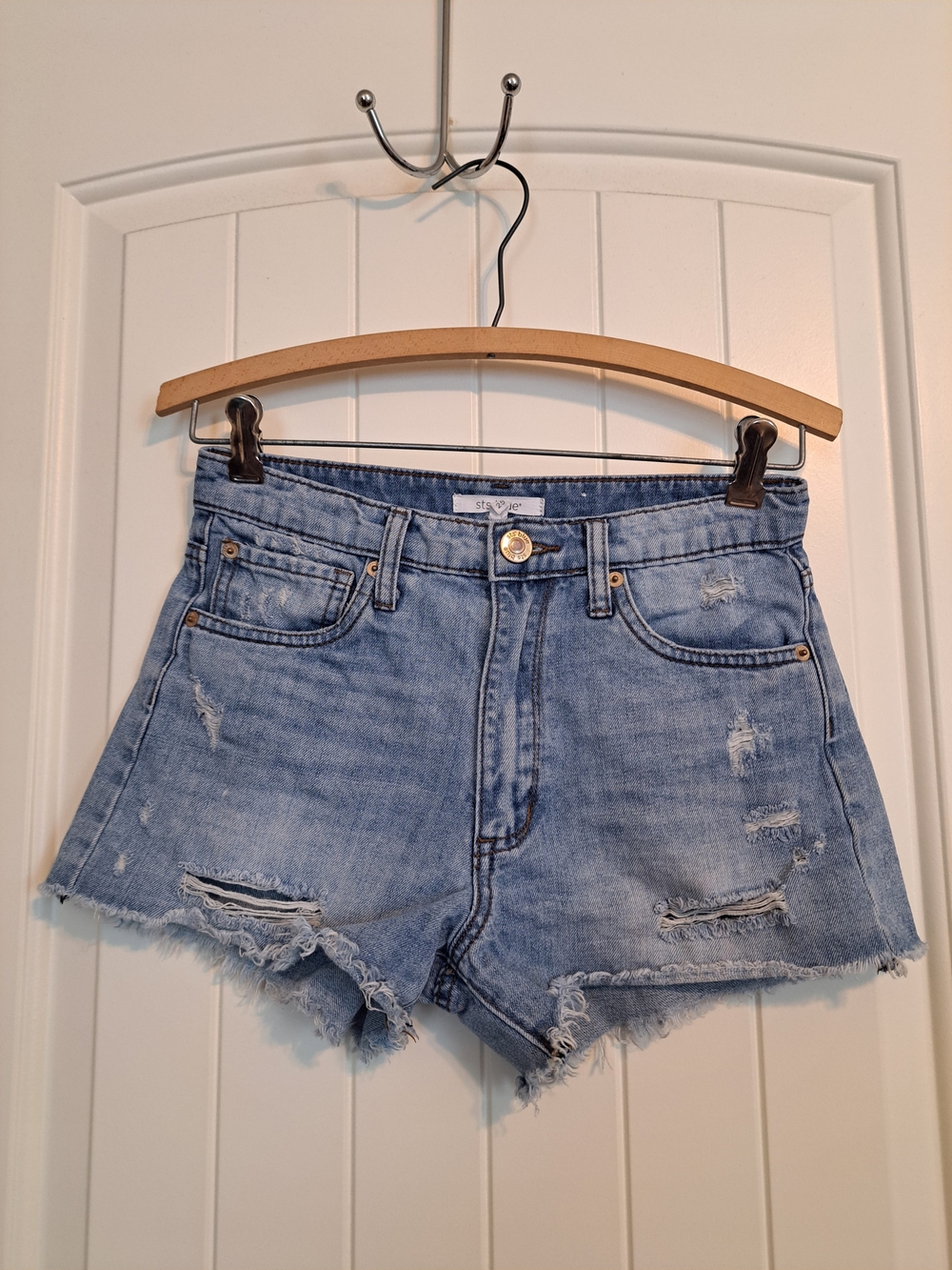 STS Blue Layne High-Rise Distressed Cutoff Denim Shorts - Size 25